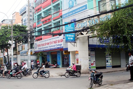 Nắn đường để… bán đường?